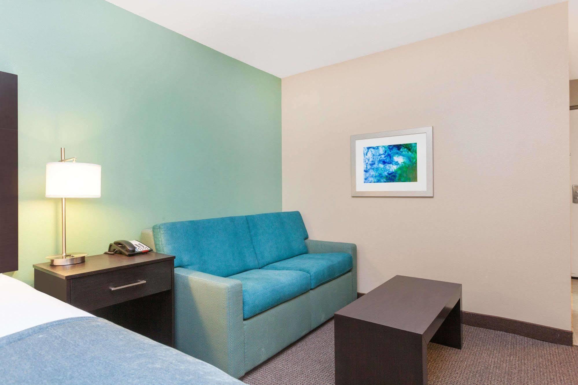 Baymont By Wyndham Midland Center Hotel Exterior foto